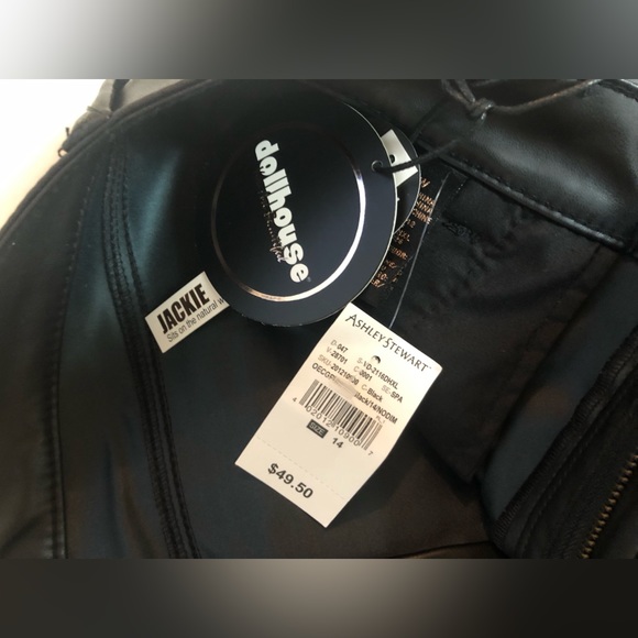 DOLLHOUSE HIGH RISE FLARE VEGAN LEATHER PANTS SIZE: 14w - Picture 4 of 10